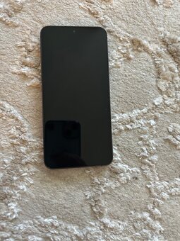 Samsung Galaxy S24 - 2
