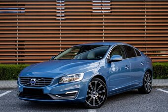 Volvo S60 D3 2.0L Summum Geartronic - 2