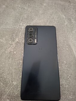Motorola edge 20 - 2