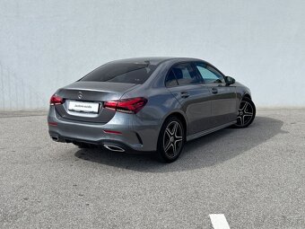 Mercedes-Benz A 200 2022 AMG Mountain Grey - 2