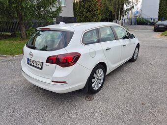 Opel Astra J 1.7cdti - 2