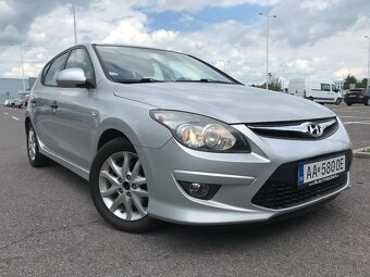 Hyundai i30 1.4 CVVT Comfort - 2