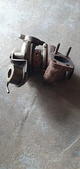 Turbo citroen berlingo 1,6 hdi 66kw - 2
