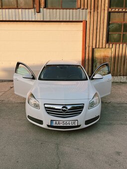 Opel Insignia - 2