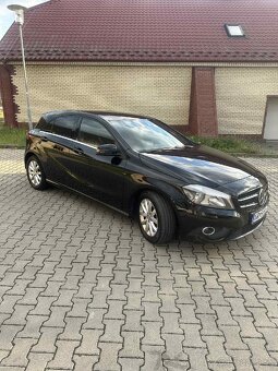 Mercedes benz A180 - 2