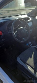 Toyota Yaris - 2