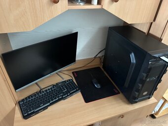 Kompletný počítač, myš, klávesnica, monitor, podložka - 2