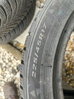 NEXEN zimné 225/45 r17 - 2