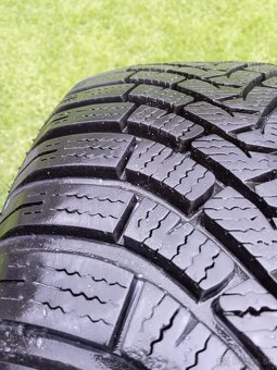 205/60 r16 zimné pneumatiky 7,5 mm - 2