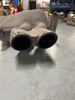 Výfuk Audi S2 D2 2001 - 2