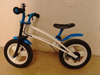 Detské odrážadlo. - 2