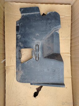 Kryt motora Renault Clio Kangoo 2 - 2