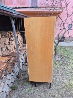 Darujem skriňu za odvoz - 2