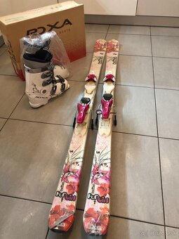 Lyže Rossignol , lyžiarky Roxa - 2