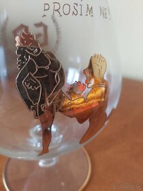 Predám sklenený pohár s nápisom "60" - 2