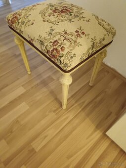 STAROŽITNE TALIANSKÉ KRESLO+TABURETKA OBDOBIE SECESIA - 2