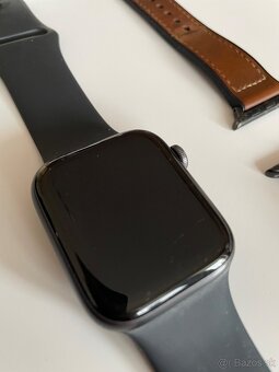 APPLE WATCH 5 44mm - 2