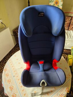 Predám autosedačku Romer britax advansafix III - 2