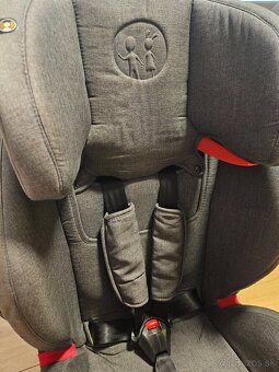 Petite&Mars Prime II isofox 9-36kg - 2