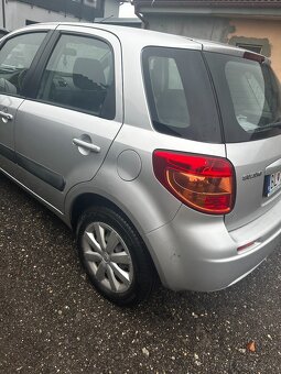 Suzuki SX4 1.5 82KW 50 000km - 2
