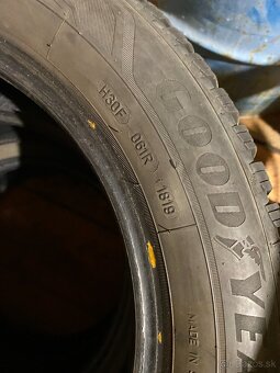 Goodyear UltraGrip 9+ 205/55 R16 91H - 2