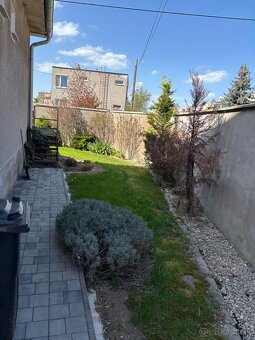 Predaj rodinneho domu v centre Galanty - 2