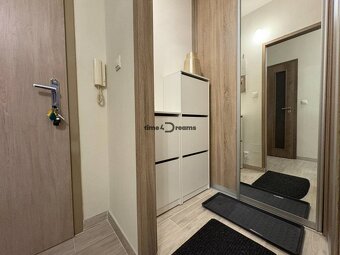 CENTRUM: 3 izb.byt, 2x klíma, ŠATNIK, ŠPAJZA - 2