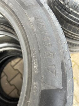 Michelin letné 215/55 R17 - 2