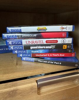 PS4 SLIM 500GB - 2
