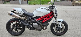 Ducati monster 796 - 2