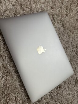 Apple MacBook Pro M2 - 2