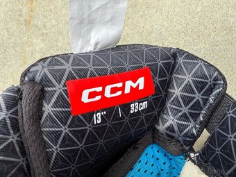 Nové rukavice CCM FT6 pro - velikost 13” - 2