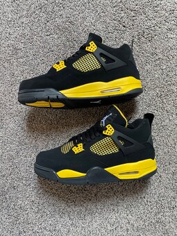 Air Jordan 4 Retro (Thunder) - 2