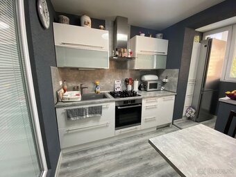 RK EXPRES - predaj 3 izbový byt v Handlovej, kompletná rekon - 2