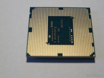 Predám procesor Intel - 2