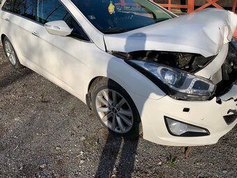 Hyundai i40 na náhradné diely - 2