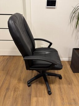 Kancelárske kreslo - 2