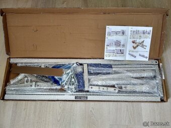 Prípravok na rezanie dosiek pomocou píly - 2