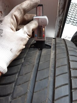 Letní pneu Michelin 215/65/17 - 2