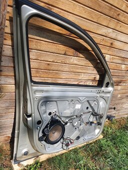 Predám LP dvere Octavia 2 - 2