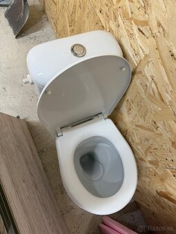 Predam wc, toaleta - 2
