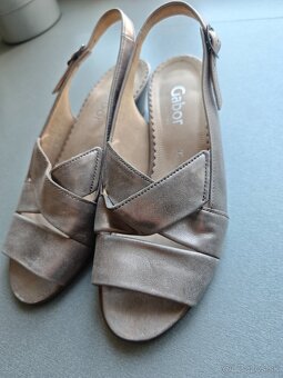 Dámske kožené sandále Gabor - 2