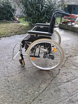 Invalidný vozík - 2
