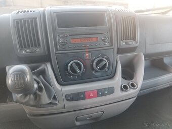 Jumper  9 miestne - 2