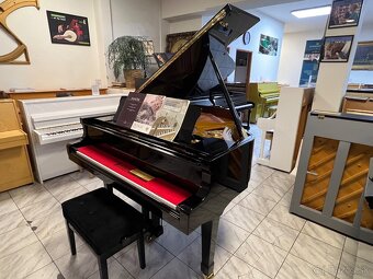 Zánovný klavír Petrof mod. IV opus. 623540 se zárukou - 2
