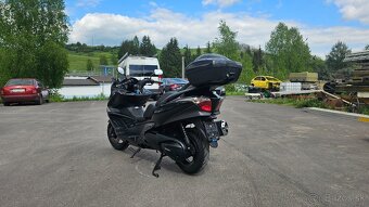 Honda sw 400 silver wing  r.v.2010 - 2