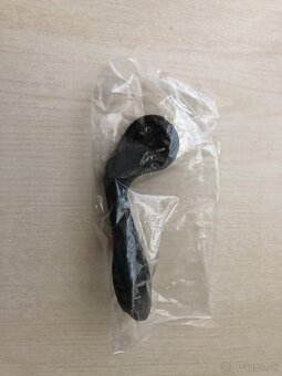 Predam Garmin drziak + prislusenstvo 25€ - 2