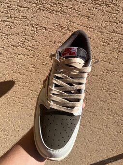 Nike jordan 1 low travis scott - 2