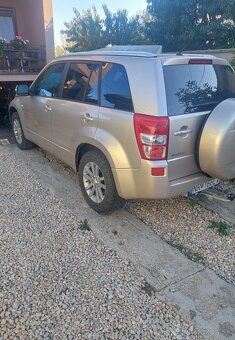 Suzuki Grand Vitara - 2