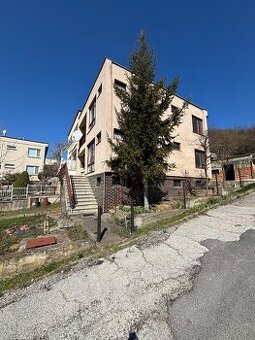 Na predaj 5 izb. rodinný dom Hlohovec-Nová Štvrť - 2